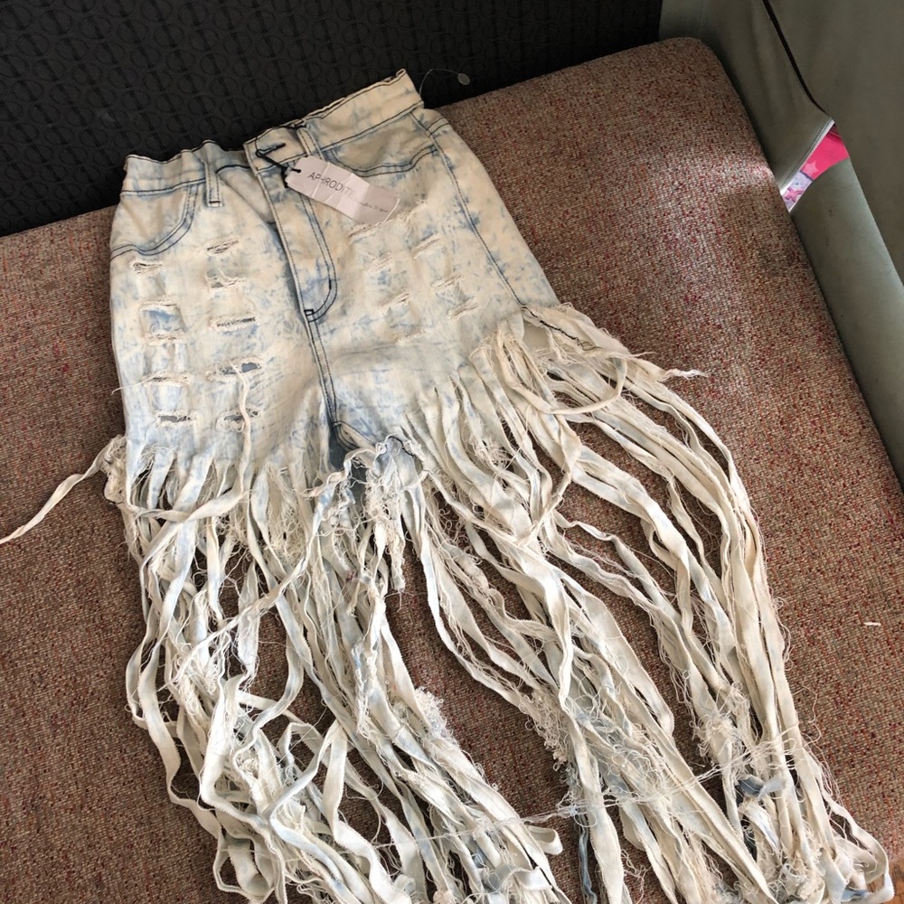 Stylist ripped pants/shorts brand new with tags